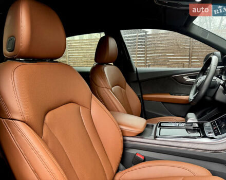 Серый Ауди Q8, объемом двигателя 3 л и пробегом 97 тыс. км за 51900 $, фото 33 на Automoto.ua