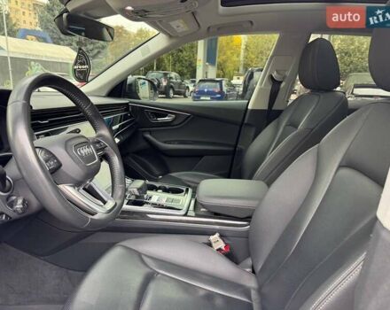 Серый Ауди Q8, объемом двигателя 3 л и пробегом 190 тыс. км за 39900 $, фото 16 на Automoto.ua