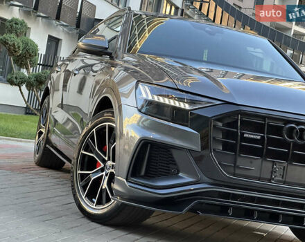 Серый Ауди Q8, объемом двигателя 3 л и пробегом 155 тыс. км за 63000 $, фото 10 на Automoto.ua