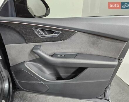 Ауди Q8 2018 в Киеве на Automoto.ua Серый Ауди Q8, объемом двигателя 3 л и пробегом 41 тыс. км за 55555 $, фото 21 на Automoto.ua