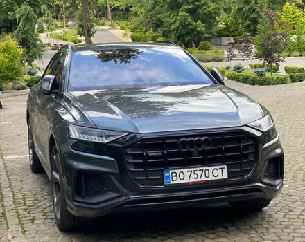 Серый Ауди Q8, объемом двигателя 3 л и пробегом 57 тыс. км за 68000 $, фото 6 на Automoto.ua