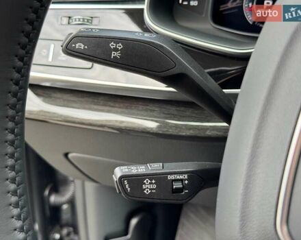 Сірий Ауді Q8, об'ємом двигуна 3 л та пробігом 112 тис. км за 65000 $, фото 51 на Automoto.ua