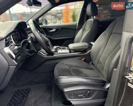 Серый Ауди Q8, объемом двигателя 3 л и пробегом 125 тыс. км за 43500 $, фото 15 на Automoto.ua