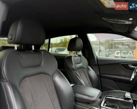 Серый Ауди Q8, объемом двигателя 3 л и пробегом 153 тыс. км за 42900 $, фото 30 на Automoto.ua