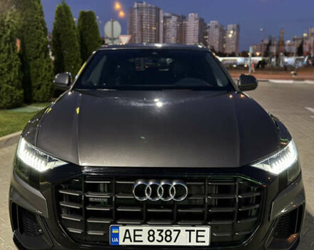 Серый Ауди Q8, объемом двигателя 3 л и пробегом 124 тыс. км за 42800 $, фото 3 на Automoto.ua
