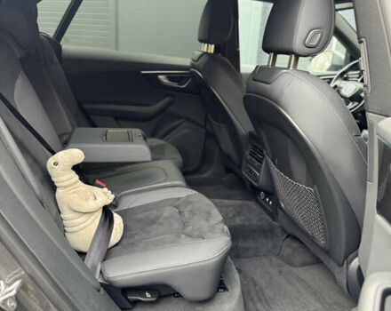 Серый Ауди Q8, объемом двигателя 3 л и пробегом 125 тыс. км за 39990 $, фото 18 на Automoto.ua