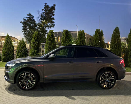 Серый Ауди Q8, объемом двигателя 3 л и пробегом 124 тыс. км за 42800 $, фото 5 на Automoto.ua