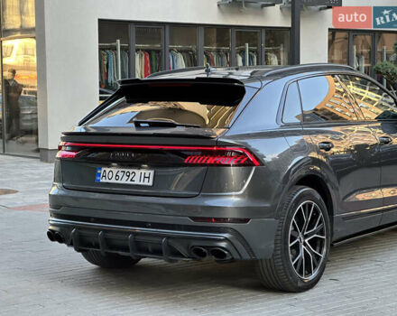 Серый Ауди Q8, объемом двигателя 3 л и пробегом 155 тыс. км за 63000 $, фото 20 на Automoto.ua