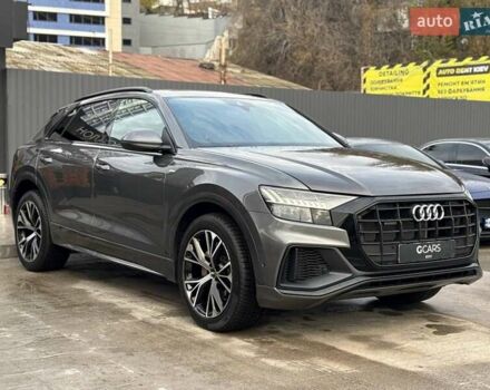 Серый Ауди Q8, объемом двигателя 3 л и пробегом 125 тыс. км за 43500 $, фото 2 на Automoto.ua