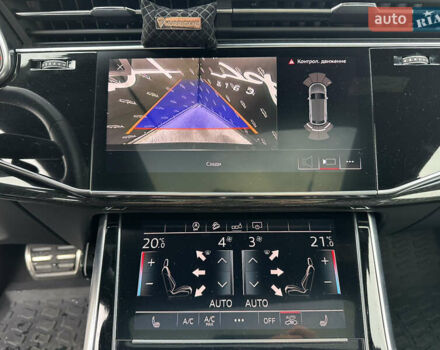 Серый Ауди Q8, объемом двигателя 3 л и пробегом 179 тыс. км за 51000 $, фото 11 на Automoto.ua