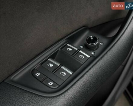 Серый Ауди Q8, объемом двигателя 3 л и пробегом 153 тыс. км за 42900 $, фото 14 на Automoto.ua