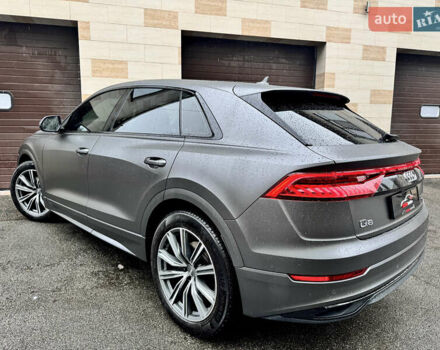 Серый Ауди Q8, объемом двигателя 3 л и пробегом 97 тыс. км за 51900 $, фото 11 на Automoto.ua