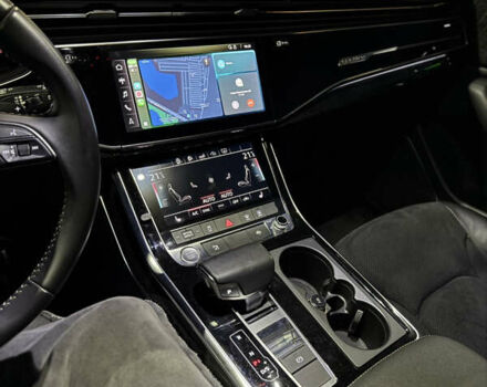 Серый Ауди Q8, объемом двигателя 3 л и пробегом 124 тыс. км за 43600 $, фото 24 на Automoto.ua