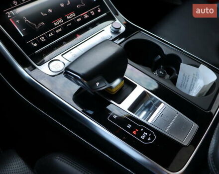 Серый Ауди Q8, объемом двигателя 3 л и пробегом 144 тыс. км за 54900 $, фото 30 на Automoto.ua