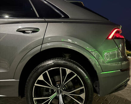 Серый Ауди Q8, объемом двигателя 3 л и пробегом 124 тыс. км за 42800 $, фото 7 на Automoto.ua