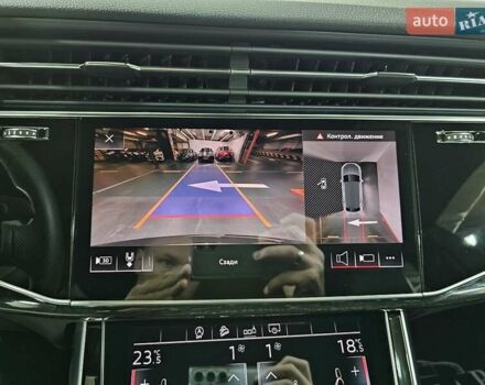 Ауди Q8 2018 в Киеве на Automoto.ua Серый Ауди Q8, объемом двигателя 3 л и пробегом 41 тыс. км за 55555 $, фото 32 на Automoto.ua