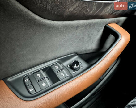 Серый Ауди Q8, объемом двигателя 3 л и пробегом 97 тыс. км за 51900 $, фото 44 на Automoto.ua