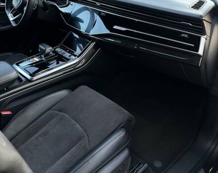 Серый Ауди Q8, объемом двигателя 3 л и пробегом 175 тыс. км за 52500 $, фото 11 на Automoto.ua