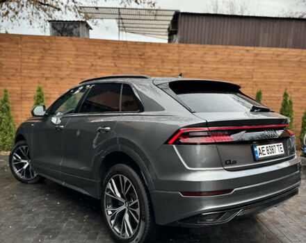Серый Ауди Q8, объемом двигателя 3 л и пробегом 125 тыс. км за 39990 $, фото 4 на Automoto.ua