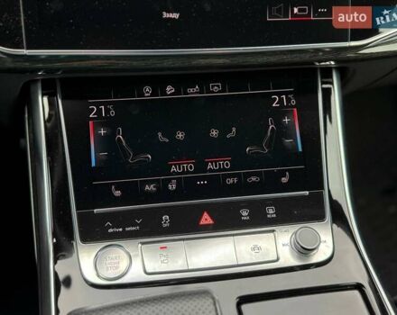 Серый Ауди Q8, объемом двигателя 3 л и пробегом 153 тыс. км за 42900 $, фото 21 на Automoto.ua