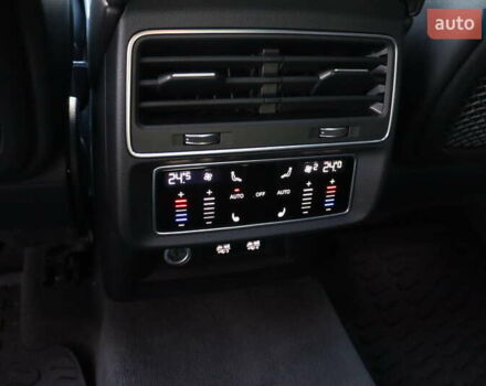 Серый Ауди Q8, объемом двигателя 3 л и пробегом 144 тыс. км за 54900 $, фото 44 на Automoto.ua