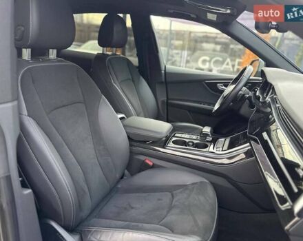 Серый Ауди Q8, объемом двигателя 3 л и пробегом 125 тыс. км за 43500 $, фото 30 на Automoto.ua