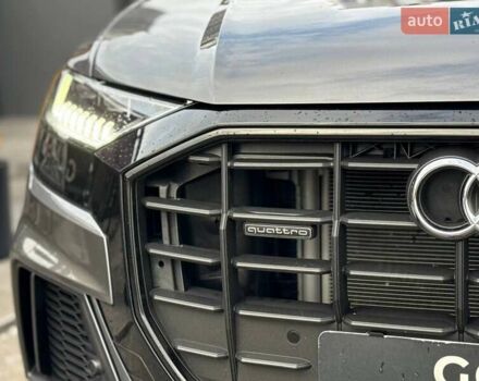Серый Ауди Q8, объемом двигателя 3 л и пробегом 125 тыс. км за 43500 $, фото 11 на Automoto.ua