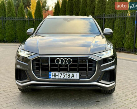 Серый Ауди Q8, объемом двигателя 3 л и пробегом 91 тыс. км за 58000 $, фото 1 на Automoto.ua