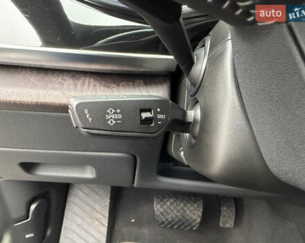 Серый Ауди Q8, объемом двигателя 3 л и пробегом 127 тыс. км за 47999 $, фото 42 на Automoto.ua