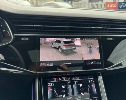 Серый Ауди Q8, объемом двигателя 3 л и пробегом 142 тыс. км за 44900 $, фото 10 на Automoto.ua