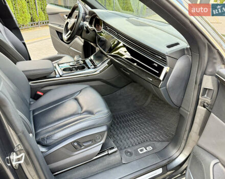 Серый Ауди Q8, объемом двигателя 3 л и пробегом 91 тыс. км за 58000 $, фото 30 на Automoto.ua