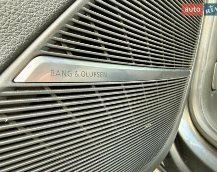 Серый Ауди Q8, объемом двигателя 3 л и пробегом 91 тыс. км за 58000 $, фото 49 на Automoto.ua