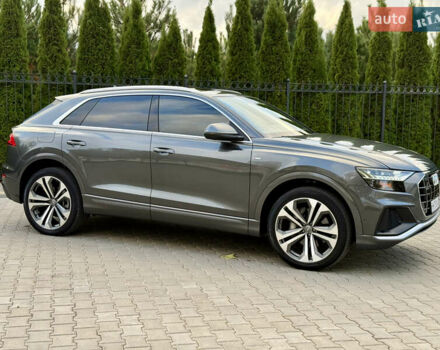 Серый Ауди Q8, объемом двигателя 3 л и пробегом 91 тыс. км за 58000 $, фото 6 на Automoto.ua