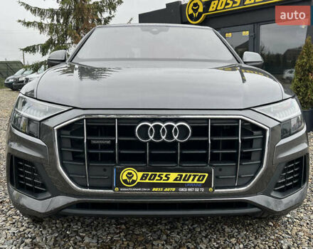 Сірий Ауді Q8, об'ємом двигуна 3 л та пробігом 85 тис. км за 55900 $, фото 1 на Automoto.ua