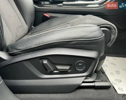 Сірий Ауді Q8, об'ємом двигуна 2.97 л та пробігом 78 тис. км за 65099 $, фото 20 на Automoto.ua