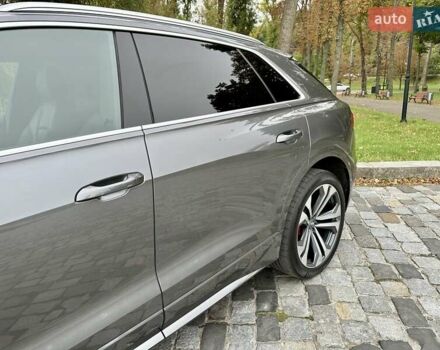 Серый Ауди Q8, объемом двигателя 3 л и пробегом 125 тыс. км за 48999 $, фото 32 на Automoto.ua