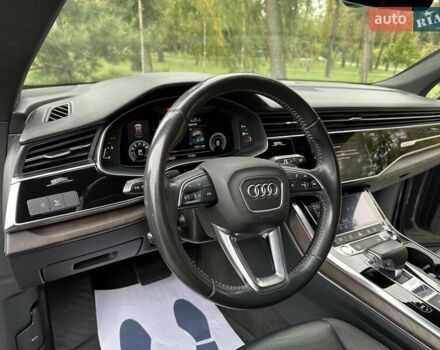 Серый Ауди Q8, объемом двигателя 3 л и пробегом 125 тыс. км за 48999 $, фото 43 на Automoto.ua