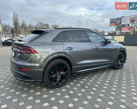 Сірий Ауді Q8, об'ємом двигуна 2.97 л та пробігом 130 тис. км за 65000 $, фото 3 на Automoto.ua