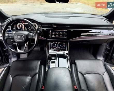 Ауді Q8 2019 у Дніпро (Дніпропетровську) на Automoto.ua Сірий Ауді Q8, об'ємом двигуна 2.97 л та пробігом 120 тис. км за 60500 $, фото 25 на Automoto.ua