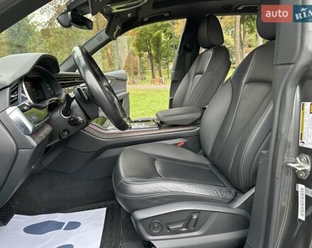 Серый Ауди Q8, объемом двигателя 3 л и пробегом 125 тыс. км за 48999 $, фото 45 на Automoto.ua