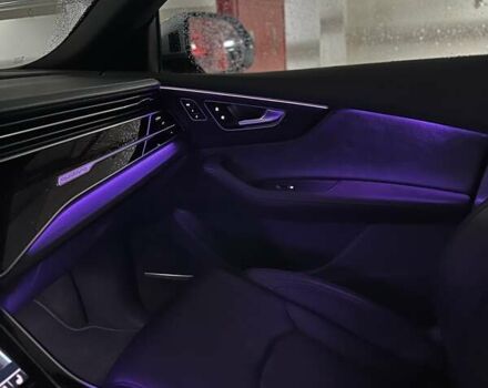 Ауди Q8 2019 в Киеве на Automoto.ua Серый Ауди Q8, объемом двигателя 3 л и пробегом 85 тыс. км за 62000 $, фото 157 на Automoto.ua