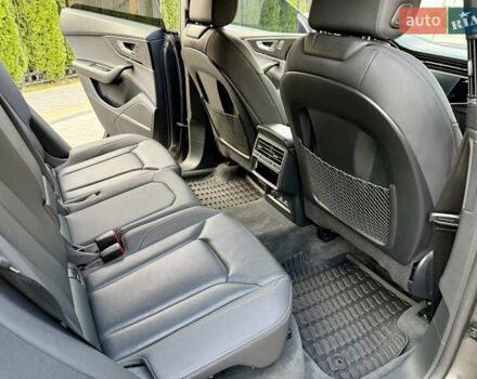 Серый Ауди Q8, объемом двигателя 3 л и пробегом 91 тыс. км за 58000 $, фото 33 на Automoto.ua