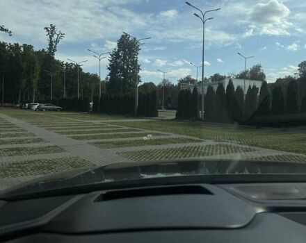 Серый Ауди Q8, объемом двигателя 3 л и пробегом 90 тыс. км за 58000 $, фото 46 на Automoto.ua