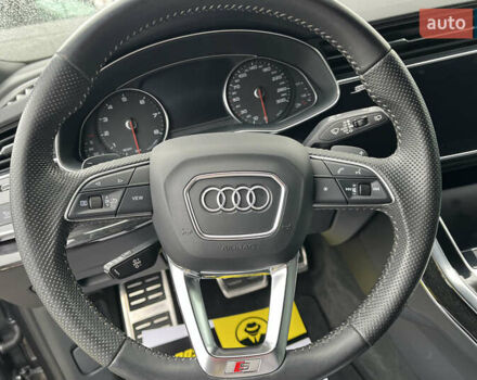 Сірий Ауді Q8, об'ємом двигуна 3 л та пробігом 85 тис. км за 55900 $, фото 15 на Automoto.ua