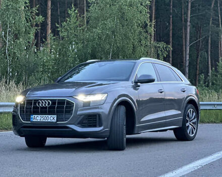 Сірий Ауді Q8, об'ємом двигуна 2.97 л та пробігом 164 тис. км за 59000 $, фото 1 на Automoto.ua