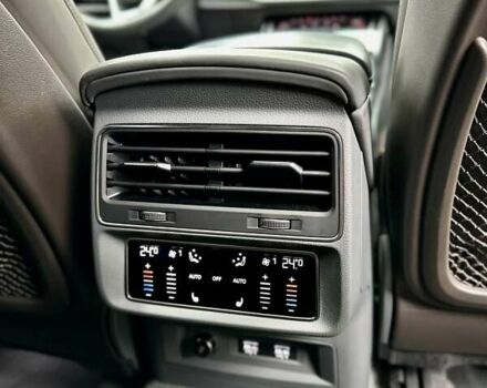 Ауди Q8 2019 в Киеве на Automoto.ua Серый Ауди Q8, объемом двигателя 3 л и пробегом 85 тыс. км за 62000 $, фото 44 на Automoto.ua