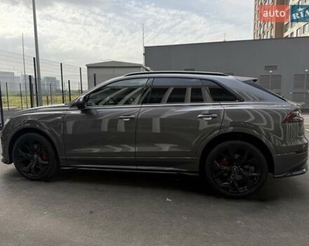 Сірий Ауді Q8, об'ємом двигуна 3 л та пробігом 135 тис. км за 63222 $, фото 10 на Automoto.ua