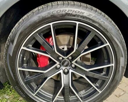 Серый Ауди Q8, объемом двигателя 3 л и пробегом 90 тыс. км за 58000 $, фото 4 на Automoto.ua