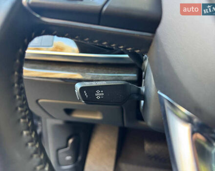 Серый Ауди Q8, объемом двигателя 3 л и пробегом 150 тыс. км за 40900 $, фото 23 на Automoto.ua