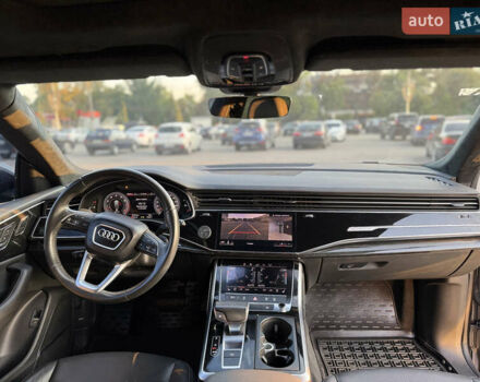 Серый Ауди Q8, объемом двигателя 3 л и пробегом 97 тыс. км за 48500 $, фото 15 на Automoto.ua